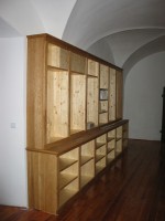 /album/schodiste-a-zabradli/knihovni-skrin-jpg/
